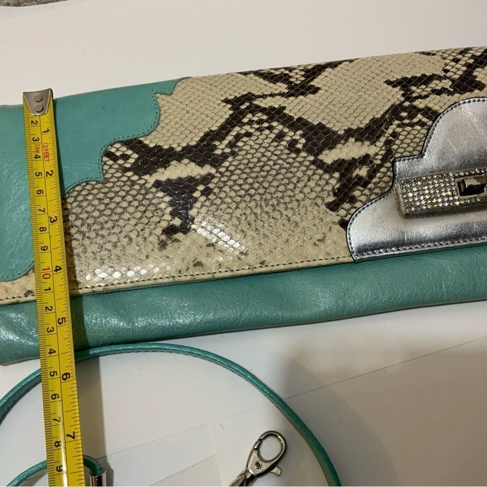 Python Snakeskin Tourquoise Rhinestone Leather purse shoulder clutch wristlet - Picture 7 of 11